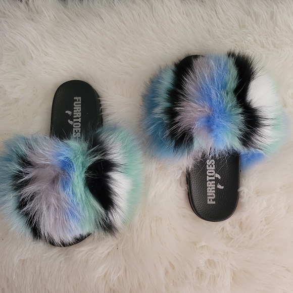 Multicolor Furry Slides (Sz 8) - Picture 3 of 3
